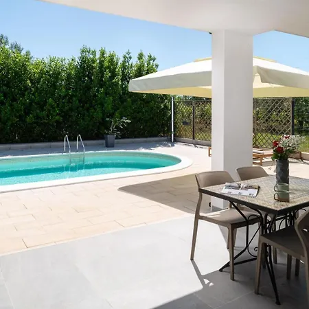 Akadia Holiday - Heated Pool Βίλα *