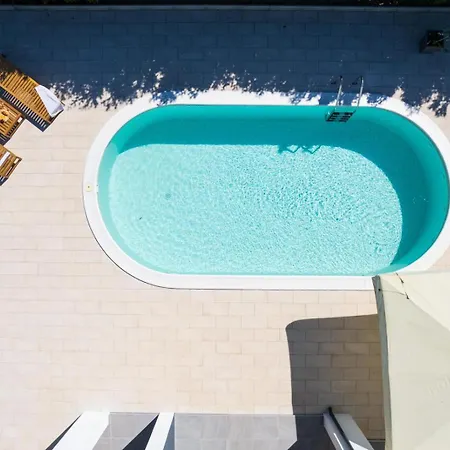 Akadia Holiday - Heated Pool *